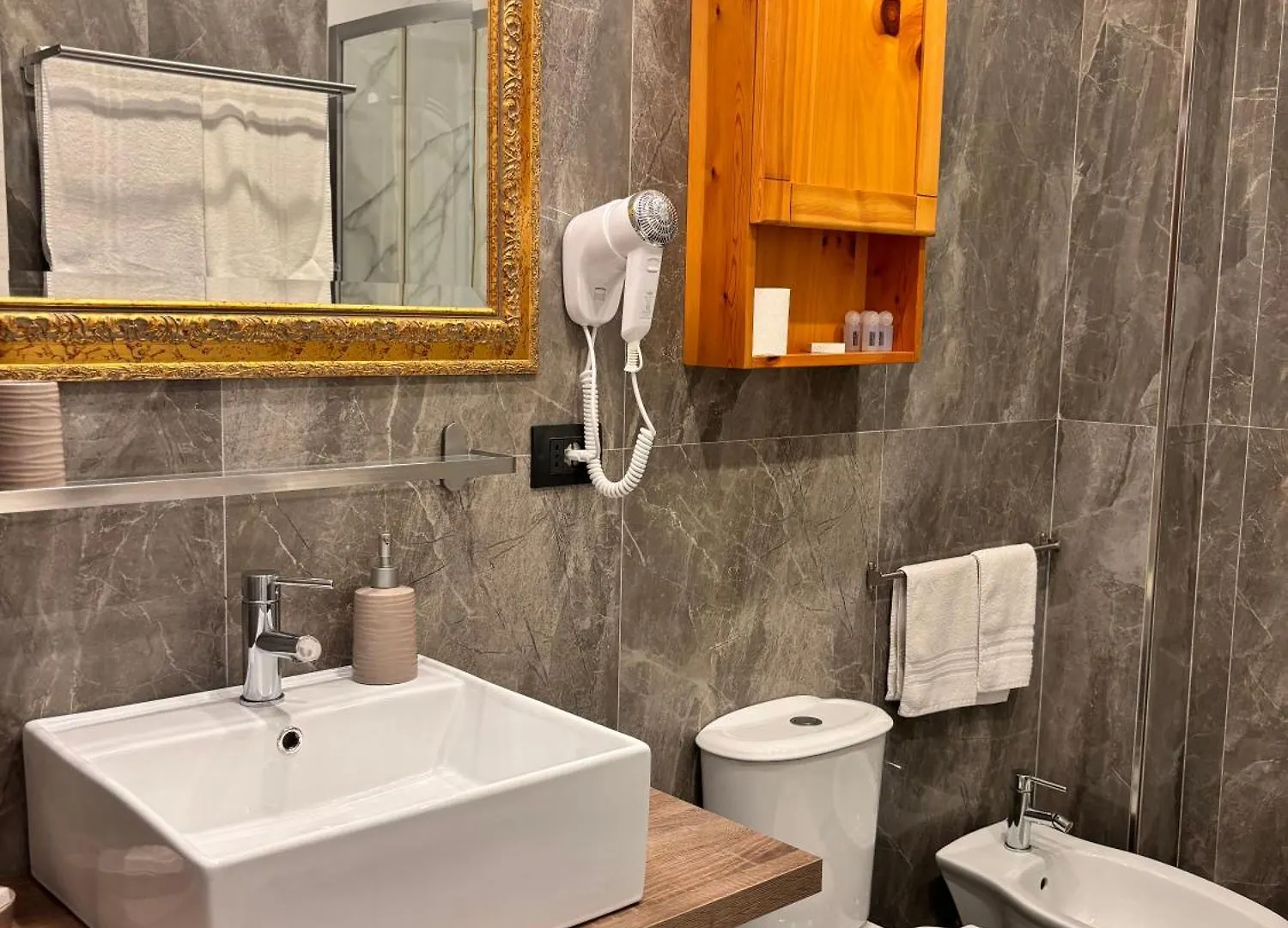 Apart Otel Ig - 
